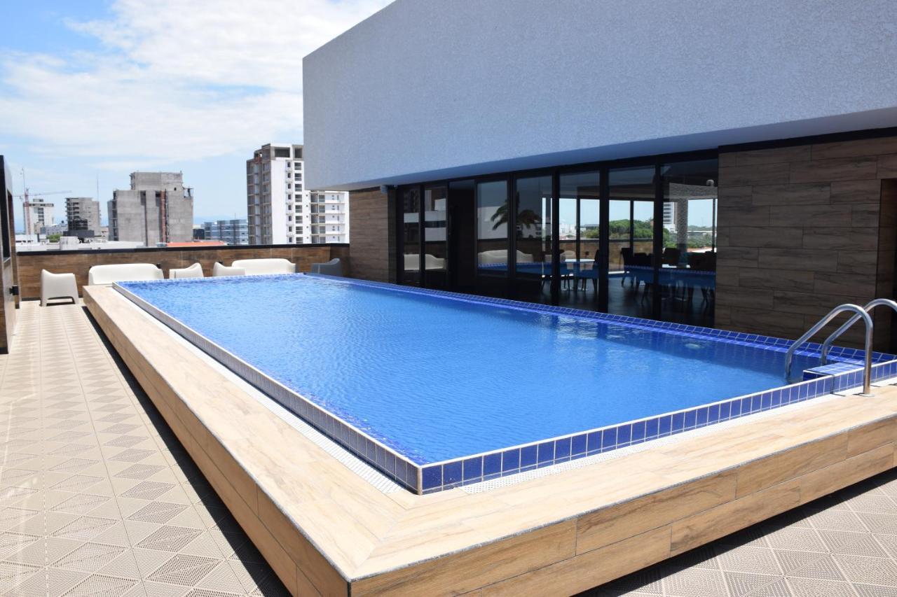 Hotel Tryp By Wyndham Santa Cruz Santa Cruz de La Sierra Exterior foto